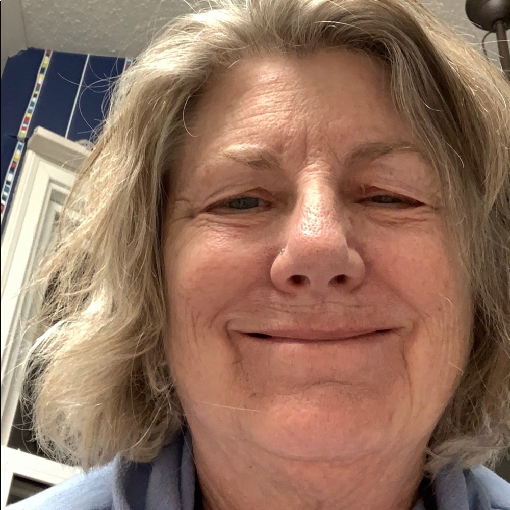 Meet your Posher, Lynn